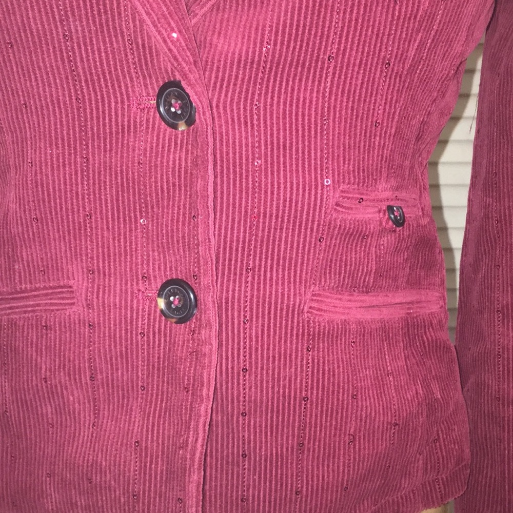 Ladies jacket - Picture 3 of 8